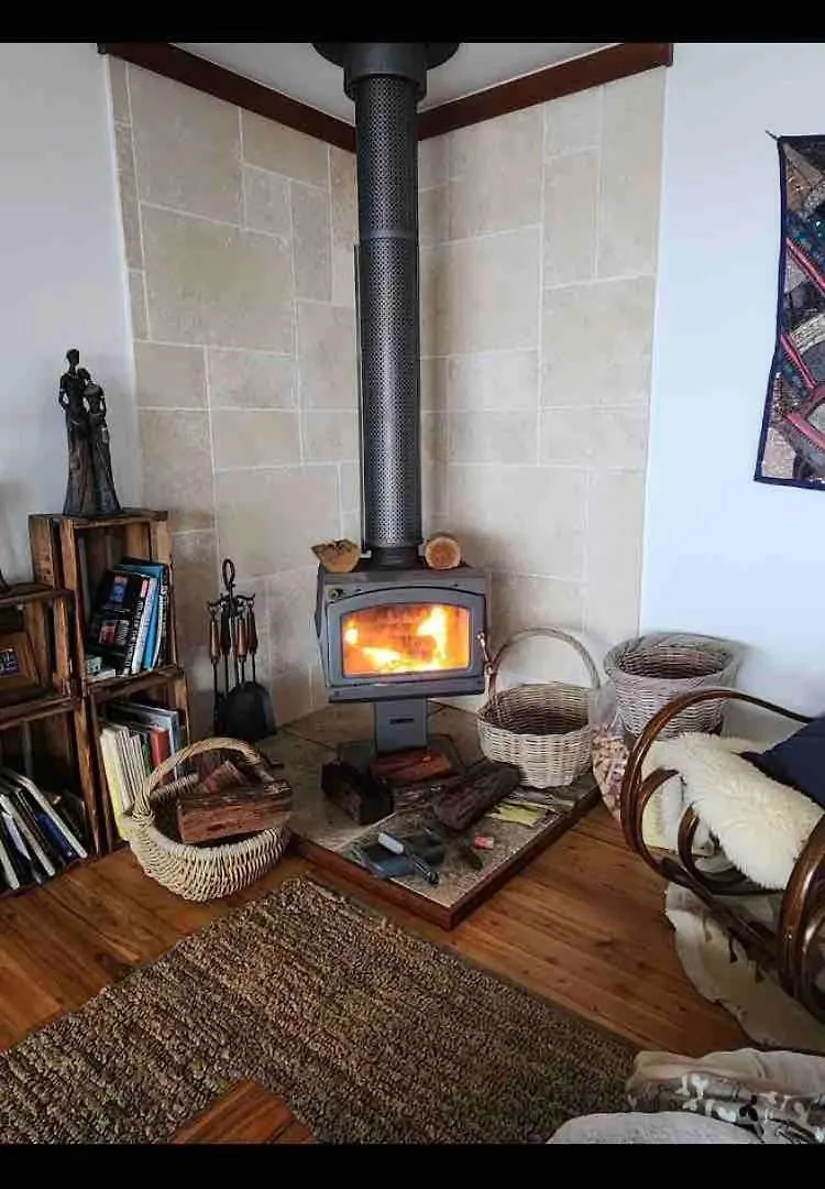 Due South Waterfront Home Macleay Island